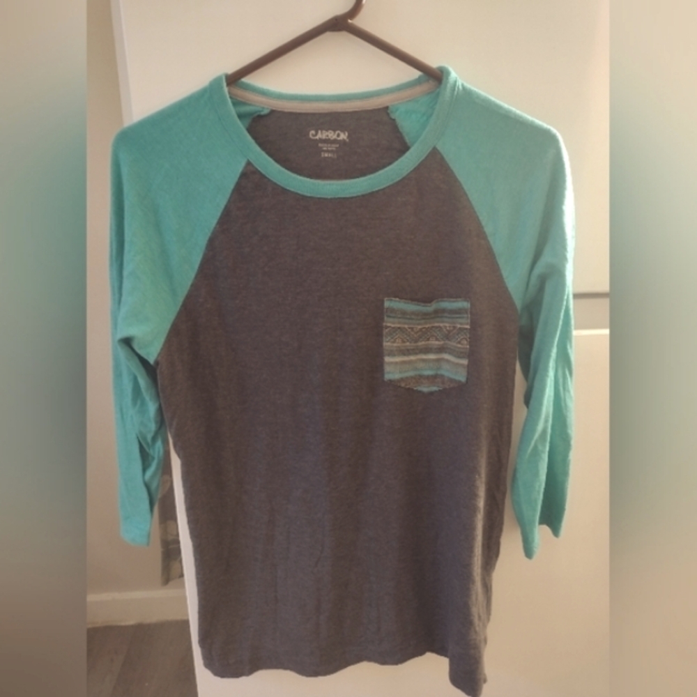 Carbon off Green and Gray Long Sleeve Tee Size  S....